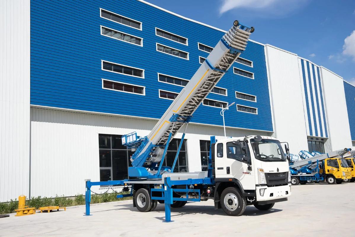 尚义县小型云梯车上料车租赁多少钱