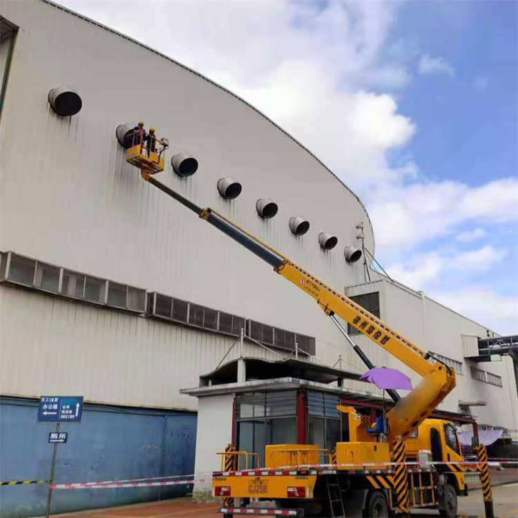 尚义县高空作业车出租服务：专业广告牌安装解决方案